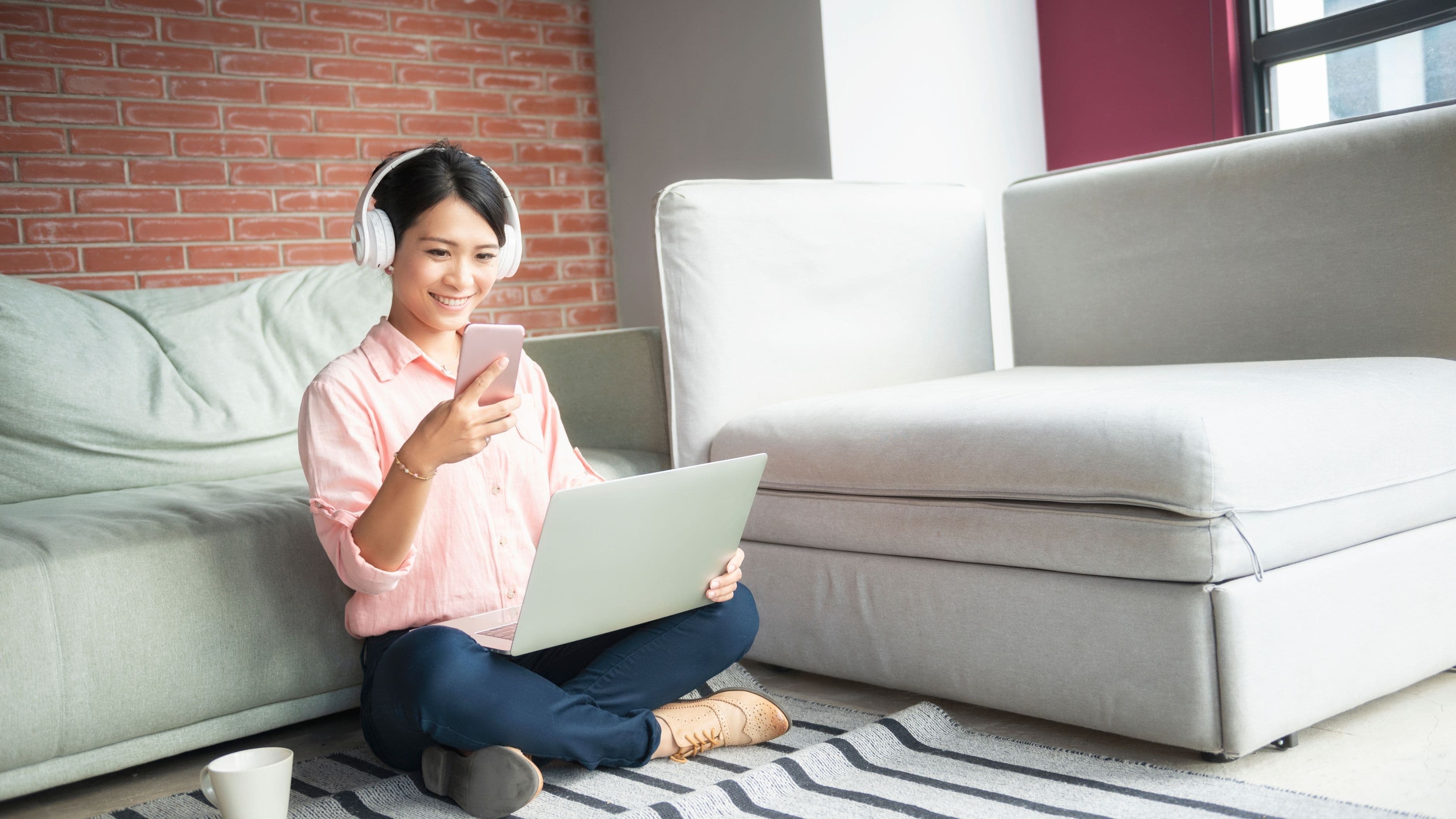 How to Productize Your Freelance Service and Stop Trading Time for Money
