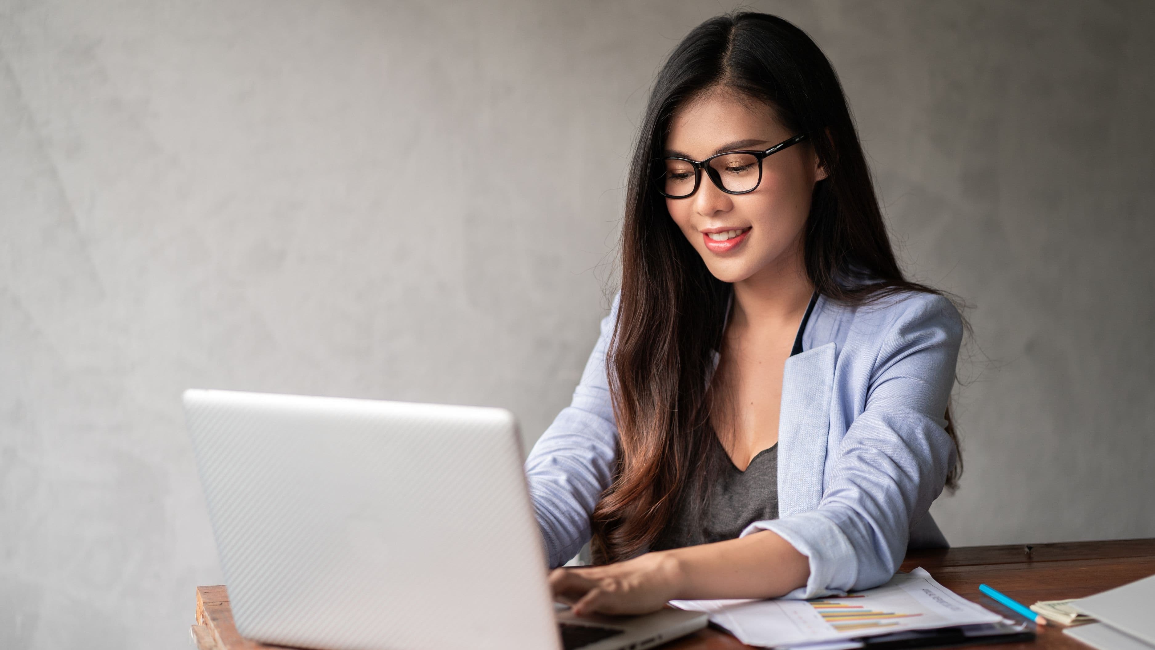 How to Scale From One Freelance Client to a Full Client Roster